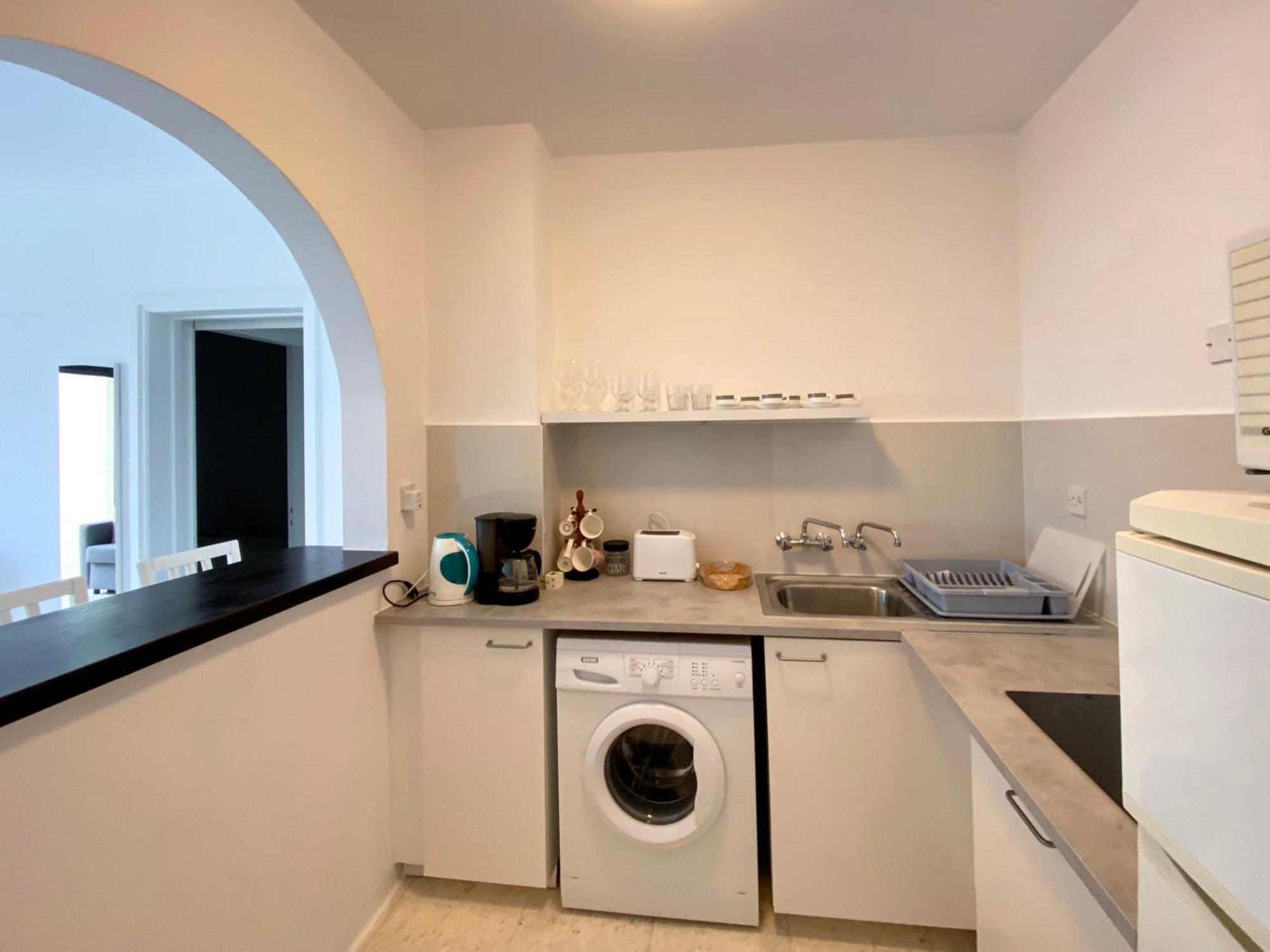 Appartement 1st Class Location With Sea&pool View